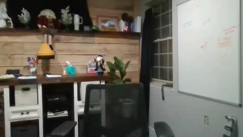 chadmichaell online show from November 19, 2:55 am