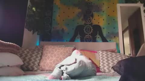 Chanel M. online show from April 16, 9:15 pm