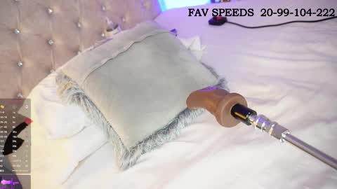 CHANELL online show from November 16, 3:19 am