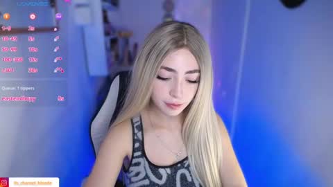 channel_blonde_a online show from June 12, 2:54 am