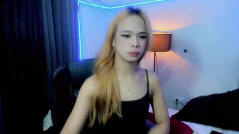 chantal_fuck online show from December 1, 2:42 am