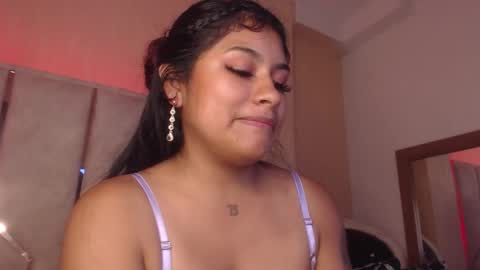  chantalpetit  online show from April 15, 7:58 pm