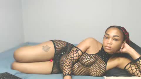 chantel87_ online show from March 2, 3:56 am