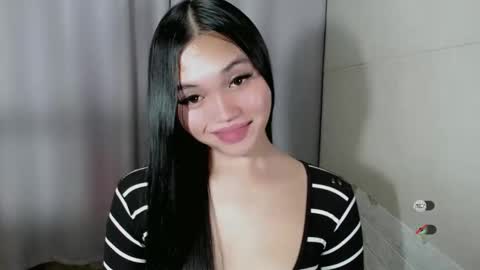 Snapshot of chantelle_fuckdoll chatting on March 11, 3:25 am CHANTELLE online show from March 11, 3:25 am