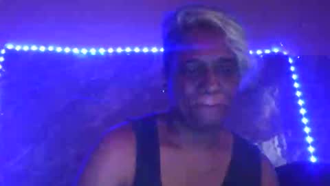 Snapshot of chanz10172 chatting on September 24, 8:32 am Zaria Vixen online show from September 24, 8:32 am