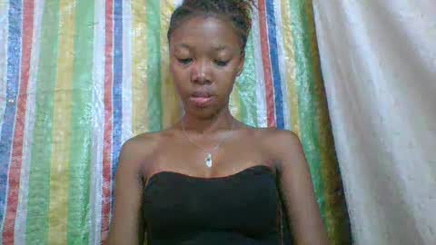Snapshot of chariola0101 chatting on February 15, 9:38 am chariola0101 online show from February 15, 9:38 am