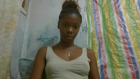 Snapshot of chariola0101 chatting on February 11, 4:46 pm chariola0101 online show from February 11, 4:46 pm