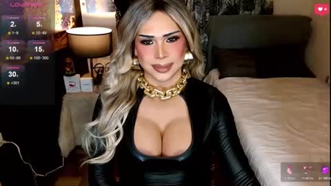 charismatic_apple online show from March 27, 6:53 pm