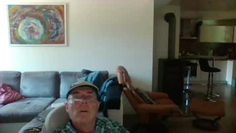 charles6064 online show from July 28, 12:48 pm