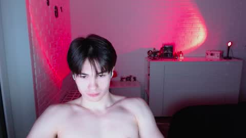 charleshanson69 online show from January 18, 5:33 pm