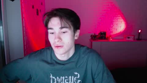 charleshanson69 online show from January 17, 5:22 pm