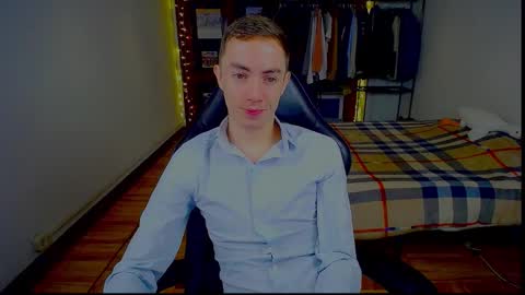 carlos reyes online show from February 17, 8:46 am