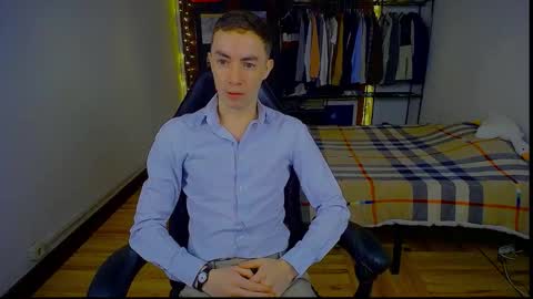 carlos reyes online show from February 10, 9:01 am