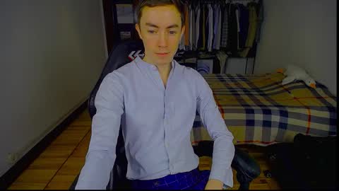 carlos reyes online show from January 6, 8:40 am