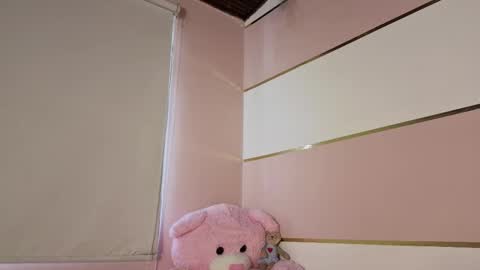 You honey online show from November 8, 7:28 pm