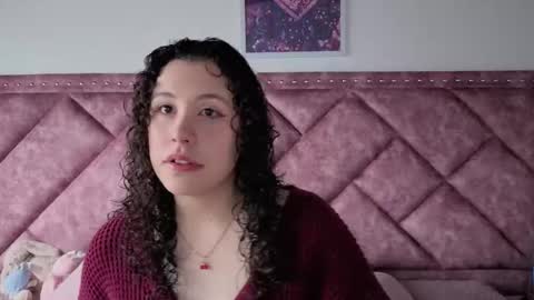 Snapshot of charlote__miller chatting on September 27, 11:41 am You honey online show from September 27, 11:41 am