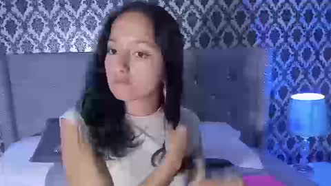 charlot  online show from March 12, 8:01 pm