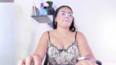 Snapshot of charlotte_256 chatting on October 1, 12:26 pm Charlotte online show from October 1, 12:26 pm