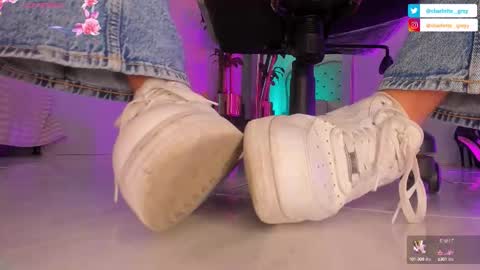 charlotte  grey online show from October 10, 8:35 pm