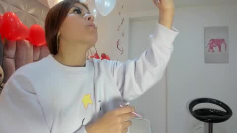 Charlotte Icee online show from February 19, 4:28 pm