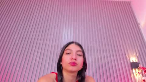 CharlotteBrown online show from December 20, 7:43 pm