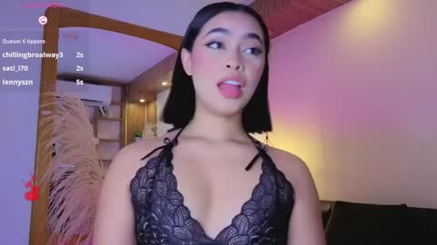 Charlote online show from May 30, 3:49 am