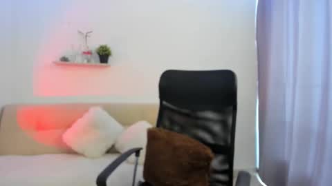 Charlotte online show from March 30, 6:08 pm