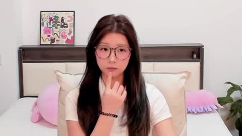 Charlotte online show from April 25, 1:52 pm