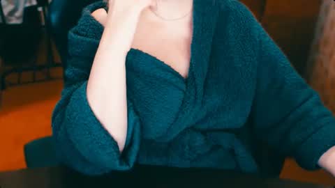 Snapshot of charlottextasty chatting on February 25, 8:00 pm CharlotteXTasty online show from February 25, 8:00 pm