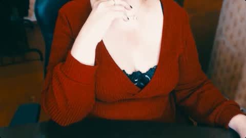 Snapshot of charlottextasty chatting on October 20, 11:48 am CharlotteXTasty online show from October 20, 11:48 am