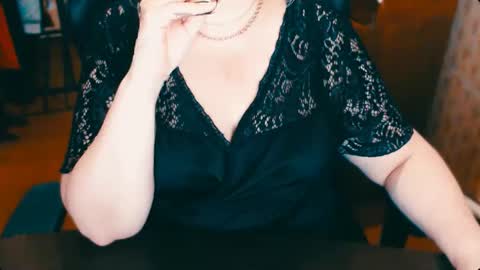 Snapshot of charlottextasty chatting on March 5, 11:38 am CharlotteXTasty online show from March 5, 11:38 am