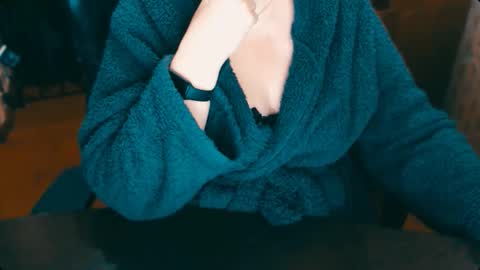 CharlotteXTasty online show from November 28, 2:02 pm