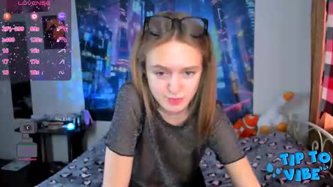 Lisa online show from March 12, 1:40 pm