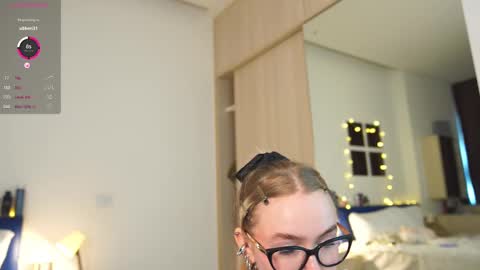 Snapshot of charming_daisy chatting on February 16, 7:37 am my fansly Charming daisy              My Wishlist  for new toys     online show from February 16, 7:37 am
