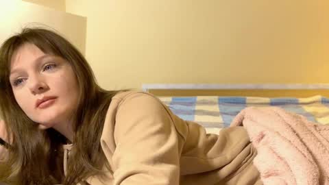 katie online show from December 3, 2:51 pm