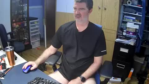 Snapshot of chatandfun666 chatting on October 6, 6:59 pm wanaBeYourToy online show from October 6, 6:59 pm