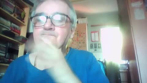 chatboxlee online show from July 4, 12:53 pm