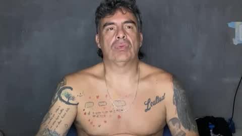 chato012 online show from January 16, 4:05 pm