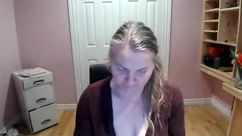 chealsiek online show from January 17, 2:43 am