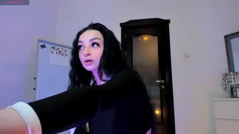 Cherry online show from March 28, 1:01 pm