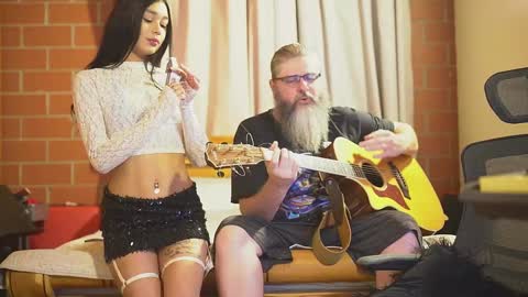 Cheesburger Jesus and whoever showed up. online show from October 4, 1:14 am