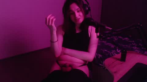 Ashley online show from January 29, 5:45 pm