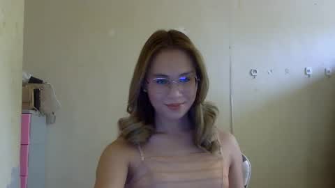 Snapshot of chelly4u69 chatting on October 11, 3:11 am chelly4u69 online show from October 11, 3:11 am
