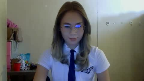 Snapshot of chelly4u69 chatting on September 18, 4:38 am chelly4u69 online show from September 18, 4:38 am