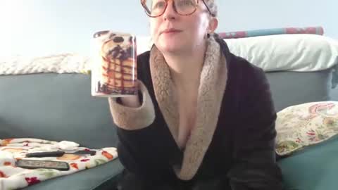 Chelsea online show from March 10, 7:29 pm