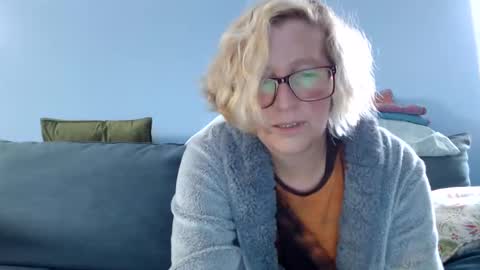 Chelsea online show from September 10, 3:02 pm