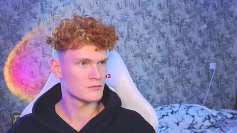 LUCASRYANPVT IS OPEN online show from February 20, 4:28 am