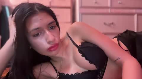 Snapshot of cherliecarmen chatting on March 12, 7:58 pm cherliecarmen online show from March 12, 7:58 pm