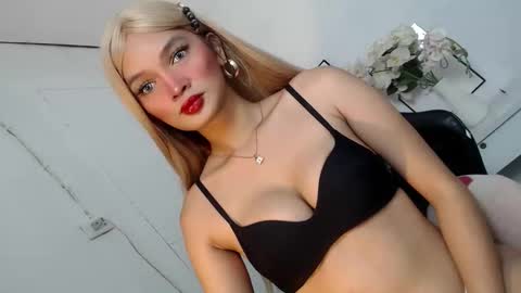 Casey online show from October 26, 4:39 pm