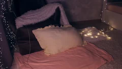 CherryBomb online show from July 13, 3:43 am